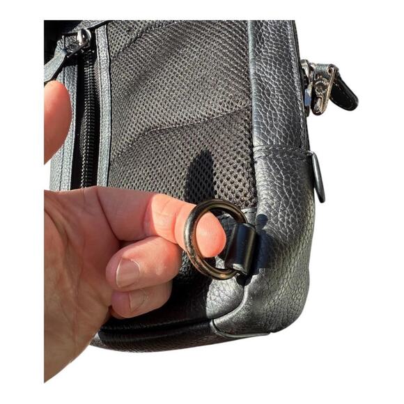 Coach Gotham Pack Leather Sling Crossbody - Picture 6 of 9